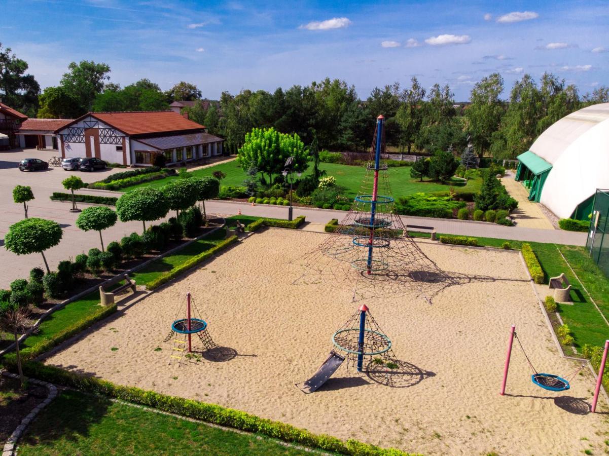 Osrodek Ukazia Hotel Orzechowo  Kültér fotó